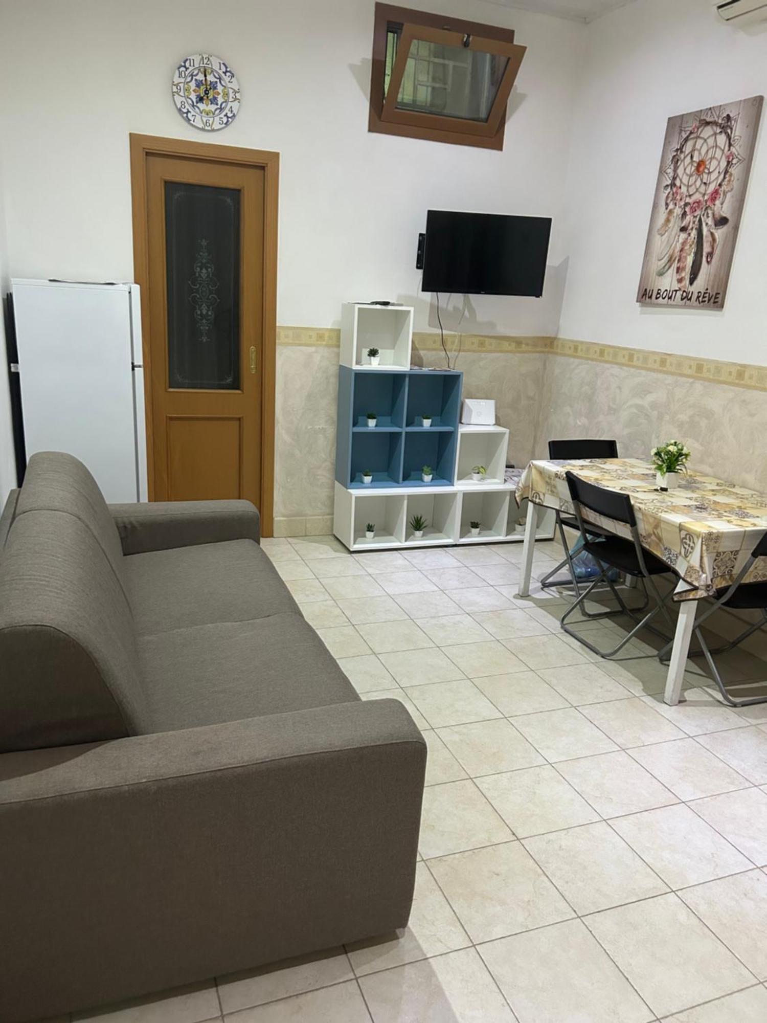 La Dependance Apartman Barletta Kültér fotó